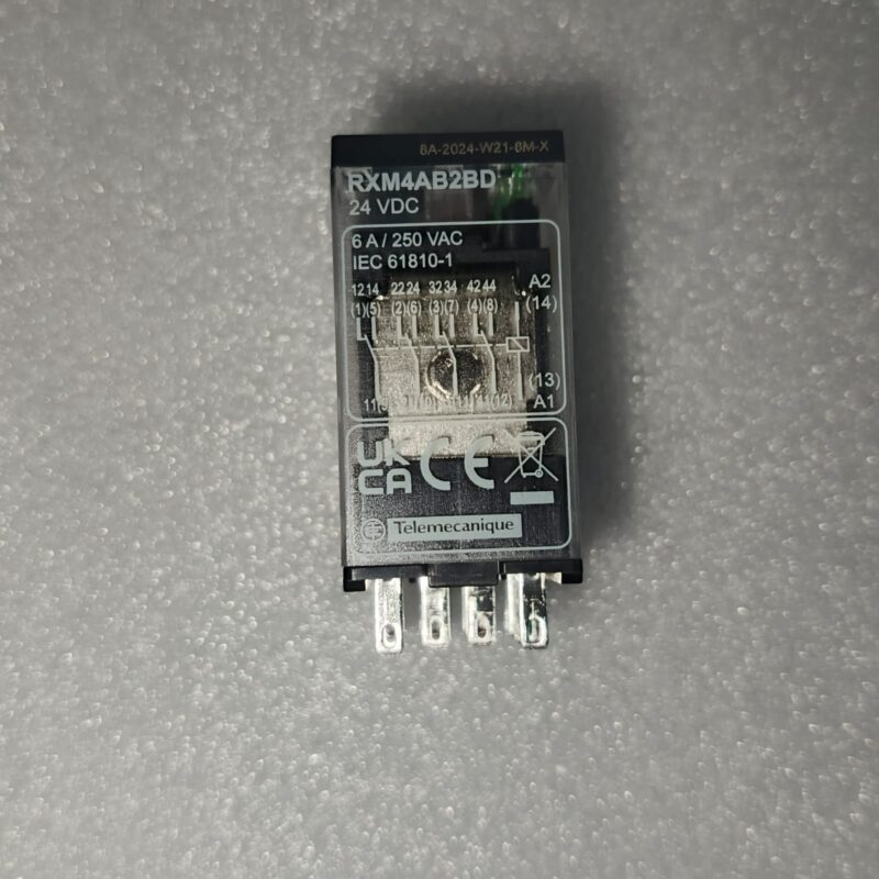 RELEVADOR SCHNEIDER RXM4B2