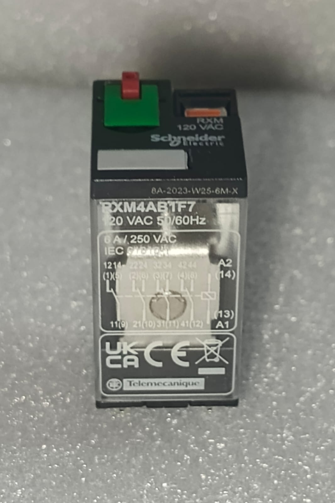 RELEVADOR SCHNEIDER RXM4AB1