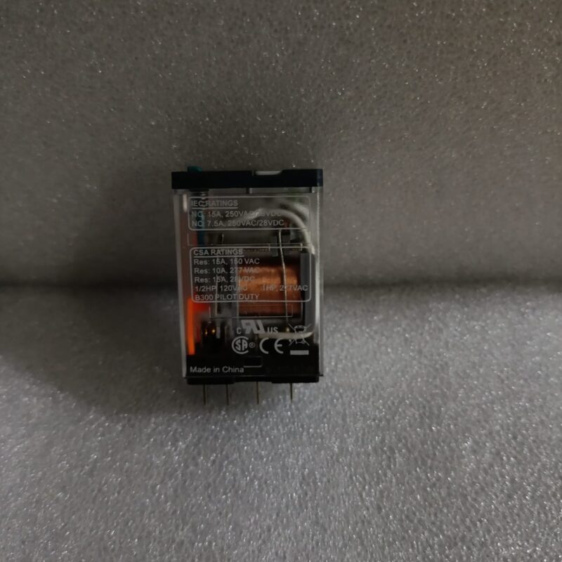 RELEVADOR SCHNEIDER RXM4A